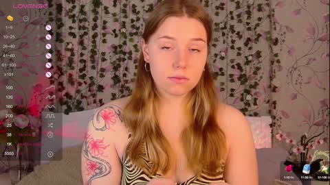 Chloe online show from 01/14/25, 07:27