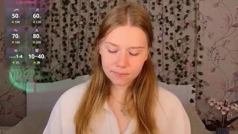 Chloe online show from 09/13/25, 07:19