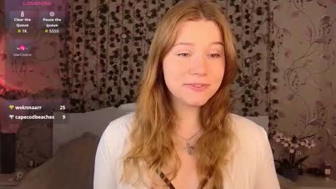 Chloe online show from 09/25/25, 05:00