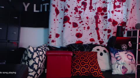 Allmylinkssilentmary666 online show from 10/17/25, 06:10