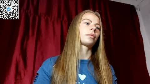 Snapshot of silentpassion567 chatting on 04/24/26, 11:07 JULIANA online show from 04/24/26, 11:07