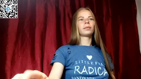 Snapshot of silentpassion567 chatting on 05/12/26, 10:29 JULIANA online show from 05/12/26, 10:29