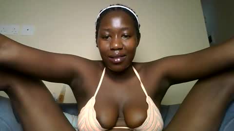 Snapshot of silky_aura chatting on 06/03/26, 08:39 Memoo online show from 06/03/26, 08:39