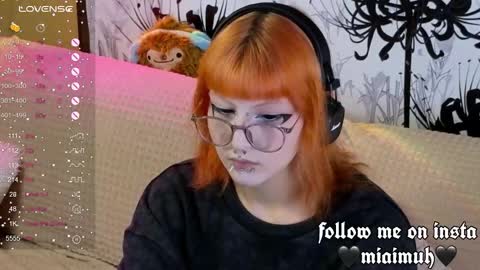 Mia online show from 09/14/25, 07:29