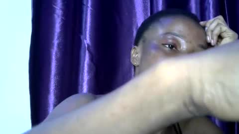 Snapshot of silm_baddie14 chatting on 05/22/26, 11:32 slim daddie14 online show from 05/22/26, 11:32