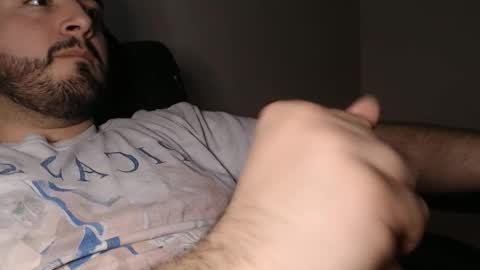 Snapshot of silva1018 chatting on 03/02/25, 07:54 Alvaro online show from 03/02/25, 07:54