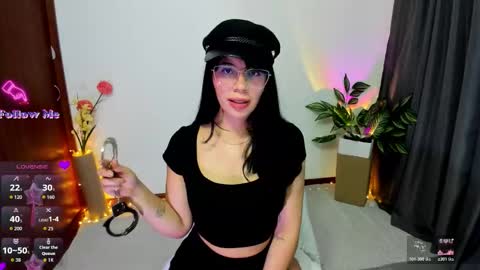 Snapshot of silvanna_moore chatting on 11/05/25, 03:01 Silvanna online show from 11/05/25, 03:01