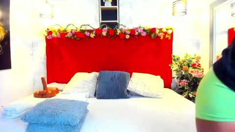 Snapshot of silvannafit chatting on 03/27/26, 11:54 Silvana Fit online show from 03/27/26, 11:54