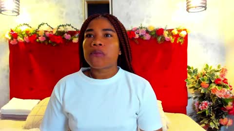 Snapshot of silvannafit chatting on 05/03/26, 10:10 Silvana Fit online show from 05/03/26, 10:10