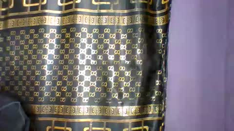 Snapshot of silver_baby06 chatting on 09/18/25, 10:12 silver baby06 online show from 09/18/25, 10:12