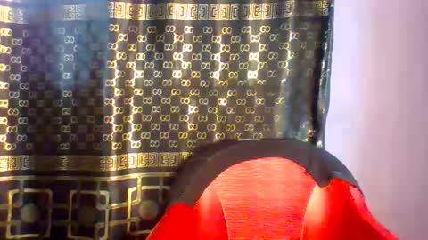 Snapshot of silver_baby06 chatting on 09/25/25, 09:24 silver baby06 online show from 09/25/25, 09:24