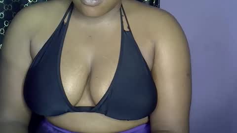 Snapshot of silver_baby06 chatting on 10/04/25, 07:01 silver baby06 online show from 10/04/25, 07:01