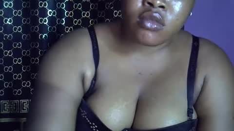 Snapshot of silver_baby06 chatting on 10/08/25, 08:17 silver baby06 online show from 10/08/25, 08:17