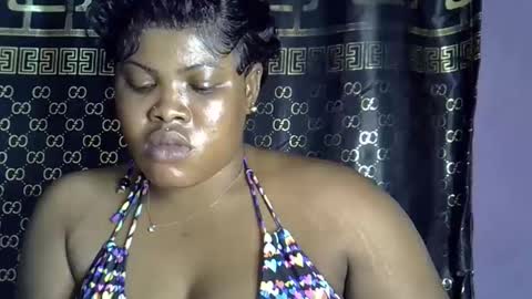 Snapshot of silver_baby06 chatting on 10/20/25, 10:54 silver baby06 online show from 10/20/25, 10:54