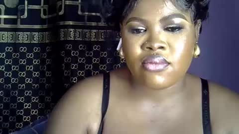 Snapshot of silver_baby06 chatting on 10/21/25, 09:15 silver baby06 online show from 10/21/25, 09:15