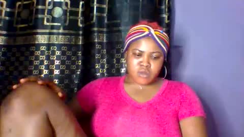 Snapshot of silver_baby06 chatting on 12/04/25, 07:11 silver baby06 online show from 12/04/25, 07:11