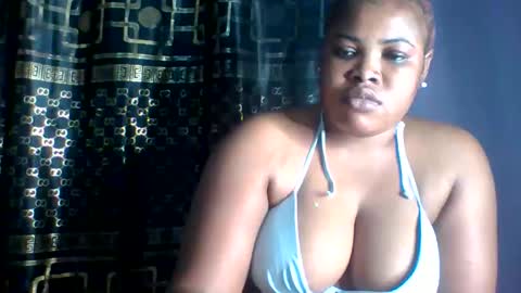 Snapshot of silver_baby06 chatting on 12/13/25, 11:10 silver baby06 online show from 12/13/25, 11:10