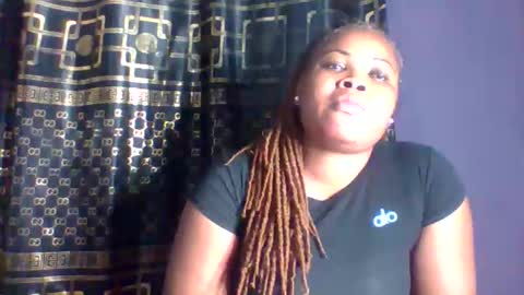 Snapshot of silver_baby06 chatting on 12/14/25, 06:56 silver baby06 online show from 12/14/25, 06:56