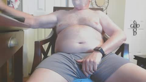 Daddy Bear online show from 12/19/24, 06:01