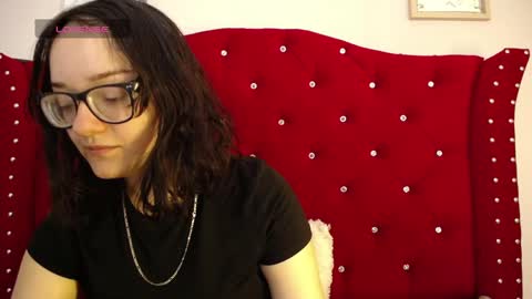 silvia_ls online show from 12/19/24, 09:49