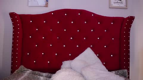 silvia_ls online show from 02/24/25, 09:41