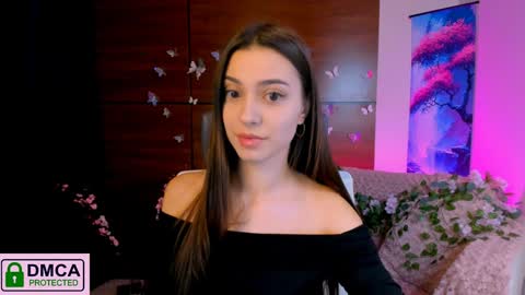Snapshot of silvia_queen1 chatting on 12/08/24, 08:25 Silvia nude in pvt  online show from 12/08/24, 08:25