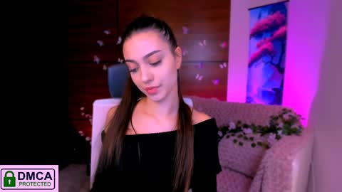 Snapshot of silvia_queen1 chatting on 12/09/24, 08:23 Silvia nude in pvt  online show from 12/09/24, 08:23