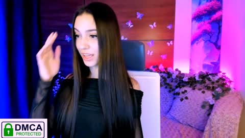 Snapshot of silvia_queen1 chatting on 12/26/24, 02:22 Silvia nude in pvt  online show from 12/26/24, 02:22