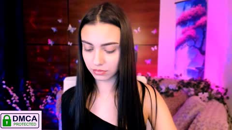 Snapshot of silvia_queen1 chatting on 01/15/25, 10:02 Silvia nude in pvt  online show from 01/15/25, 10:02