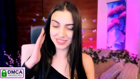 Snapshot of silvia_queen1 chatting on 01/16/25, 01:37 Silvia nude in pvt  online show from 01/16/25, 01:37