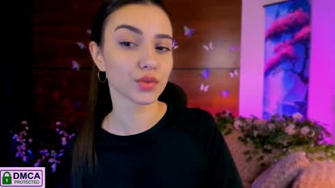 Snapshot of silvia_queen1 chatting on 02/09/25, 09:06 Silvia nude in pvt  online show from 02/09/25, 09:06
