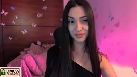 Snapshot of silvia_queen1 chatting on 03/01/25, 08:53 Silvia nude in pvt  online show from 03/01/25, 08:53