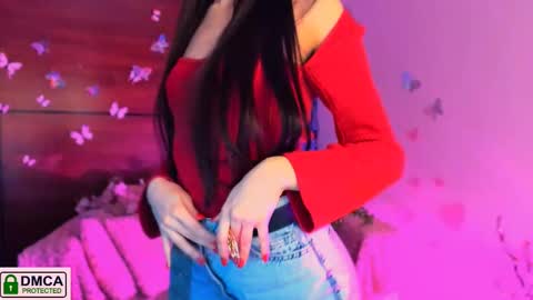 Snapshot of silvia_queen1 chatting on 03/03/25, 08:43 Silvia nude in pvt  online show from 03/03/25, 08:43
