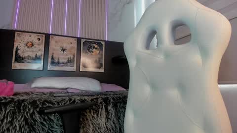 silvia online show from 01/21/25, 03:10