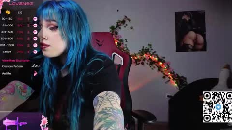 Snapshot of silvia_santorskii chatting on 10/06/25, 09:18 silvia_santorskii online show from 10/06/25, 09:18