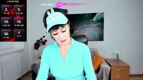 Snapshot of silvia_wallec chatting on 10/01/25, 06:08 Silvia Wallec online show from 10/01/25, 06:08