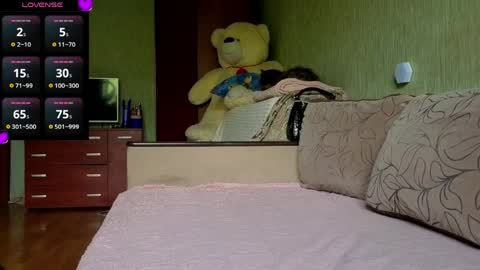 Snapshot of silviasexyy chatting on 05/24/26, 04:12 miss Anna online show from 05/24/26, 04:12