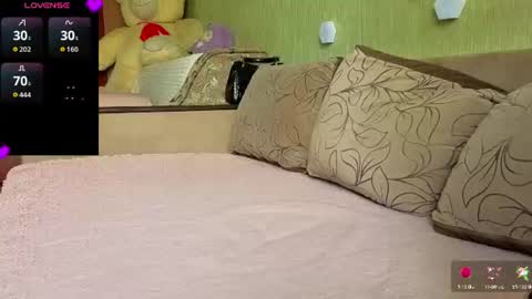 Snapshot of silviasexyy chatting on 06/09/26, 09:54 miss Anna online show from 06/09/26, 09:54