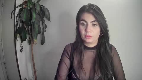Silvie online show from 01/03/25, 02:43