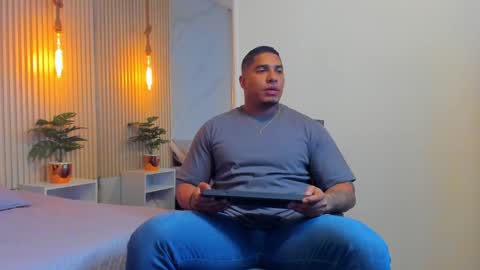 simeone_panda online show from 12/10/24, 11:32