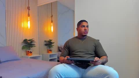 simeone_panda online show from 12/14/24, 12:01