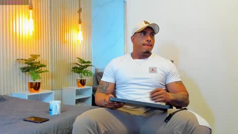 simeone_panda online show from 12/22/24, 04:06