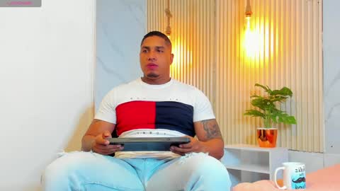 simeone_panda online show from 01/21/25, 11:46