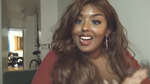 Snapshot of siminfox chatting on 10/22/25, 02:12 Simin Fox online show from 10/22/25, 02:12