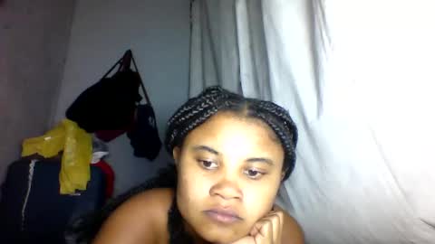 Snapshot of simirna98 chatting on 06/09/26, 09:37 simirna98 online show from 06/09/26, 09:37