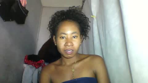 Snapshot of simirna98 chatting on 06/12/26, 09:41 simirna98 online show from 06/12/26, 09:41