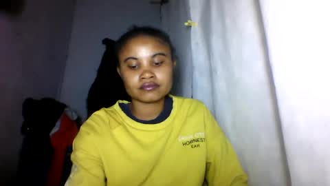 Snapshot of simirna98 chatting on 06/12/26, 09:57 simirna98 online show from 06/12/26, 09:57