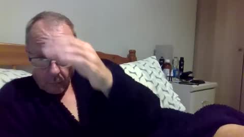 simon56691 online show from 09/18/25, 06:32