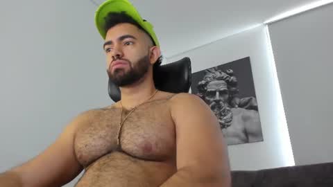 simon_leon01 online show from 07/01/26, 02:07