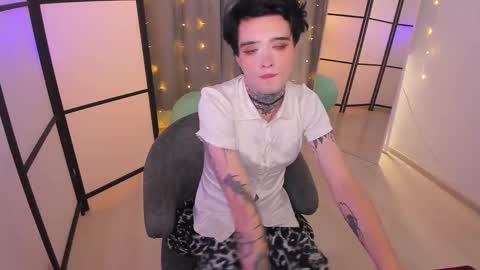 Simona online show from 12/06/24, 04:58